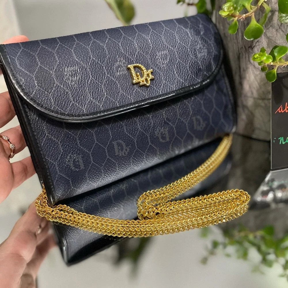 🌷SOLD on IG🌷Vintage dior clutch/crossbody - Picture 2 of 10